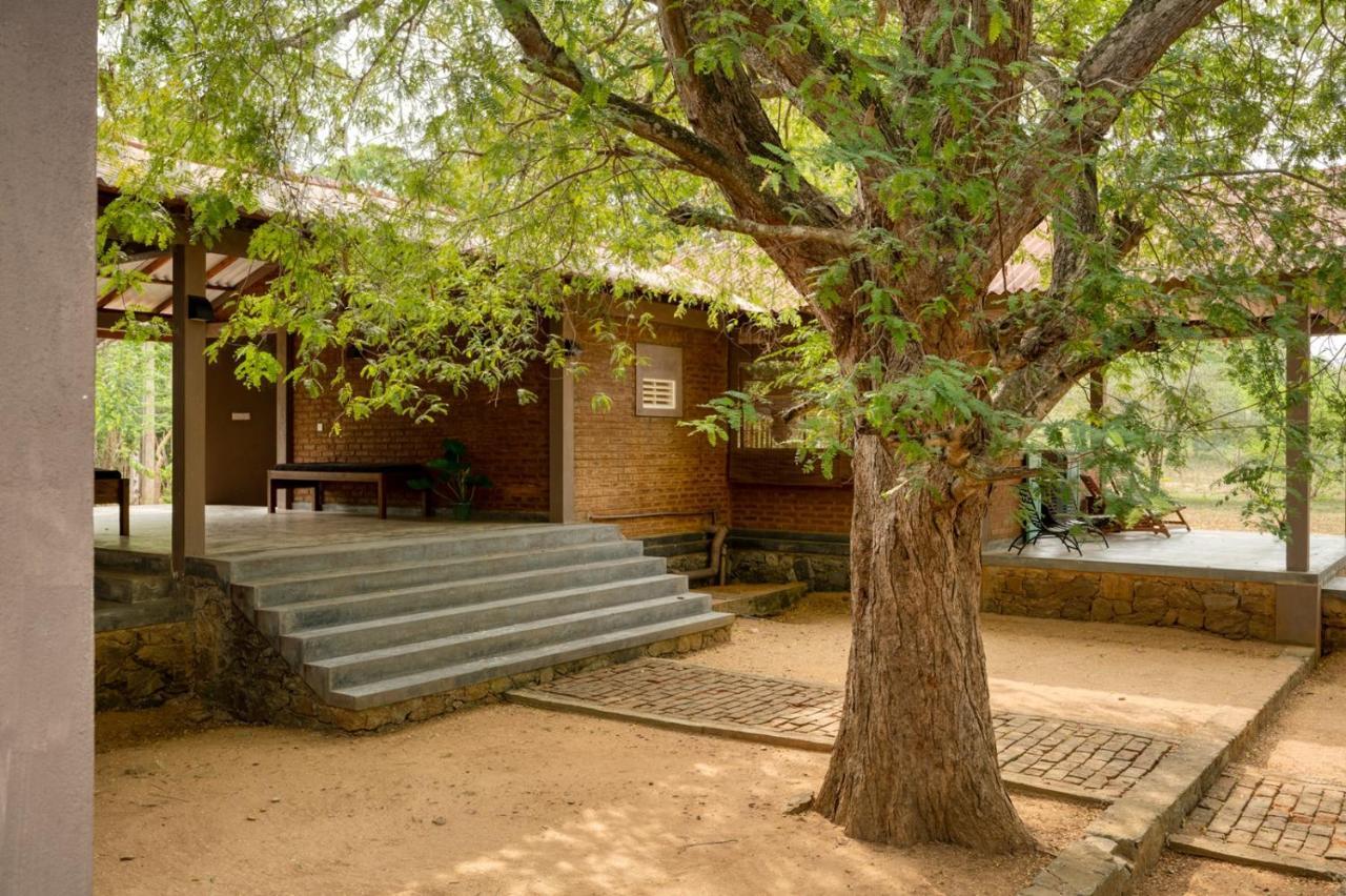 Hide Yala Bed & Breakfast Тисамахарама Екстериор снимка