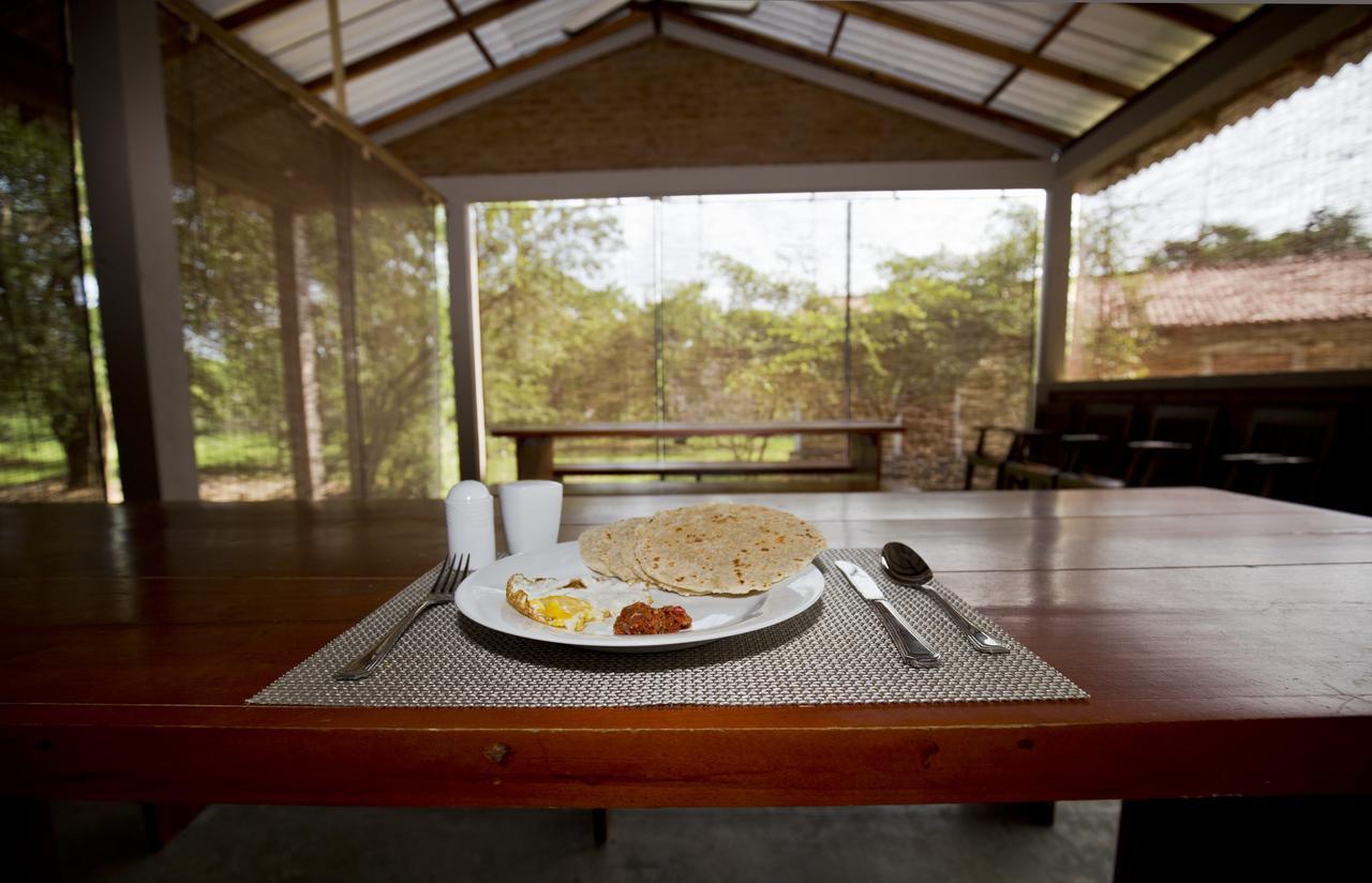 Hide Yala Bed & Breakfast Тисамахарама Екстериор снимка